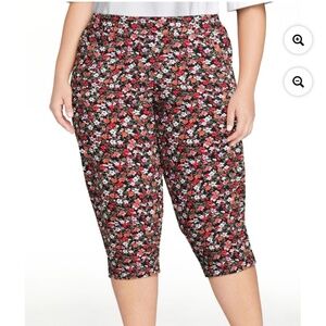 Time and Tru Women’s Black Multi Floral Capris Size XXL NWT